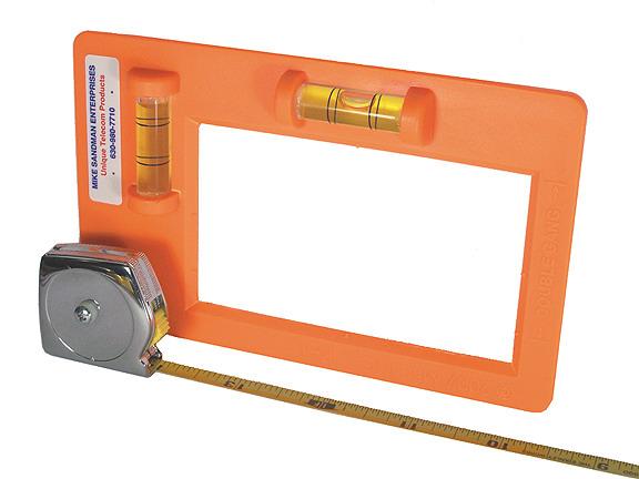 Level / Template with Swiveling Tape Measure for Low Voltage Flush Mount Device